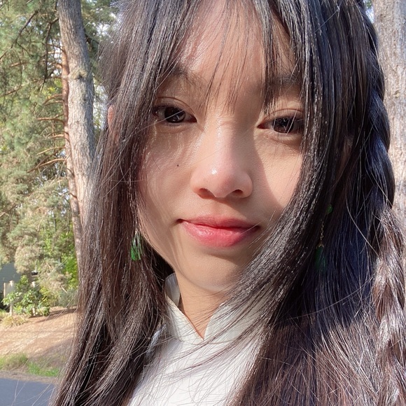 Meet your Posher, Sophie - Picture 3 of 6